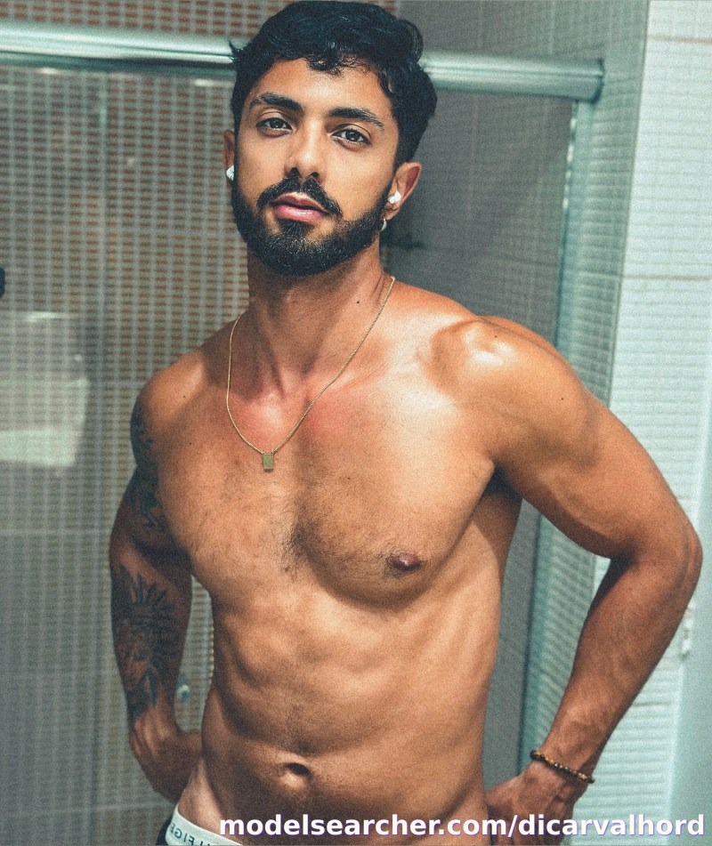 Di Carvalho Spotlight #fapsearcheri7