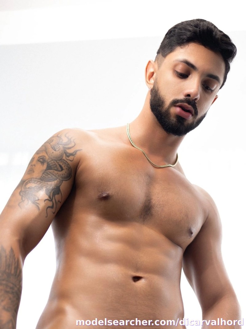 Di Carvalho Spotlight #fapsearcheri5