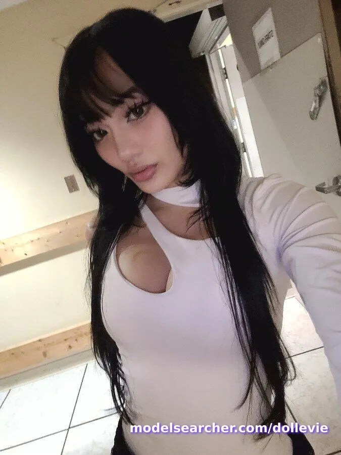 Evie ♡ Spotlight #fapsearcheri4