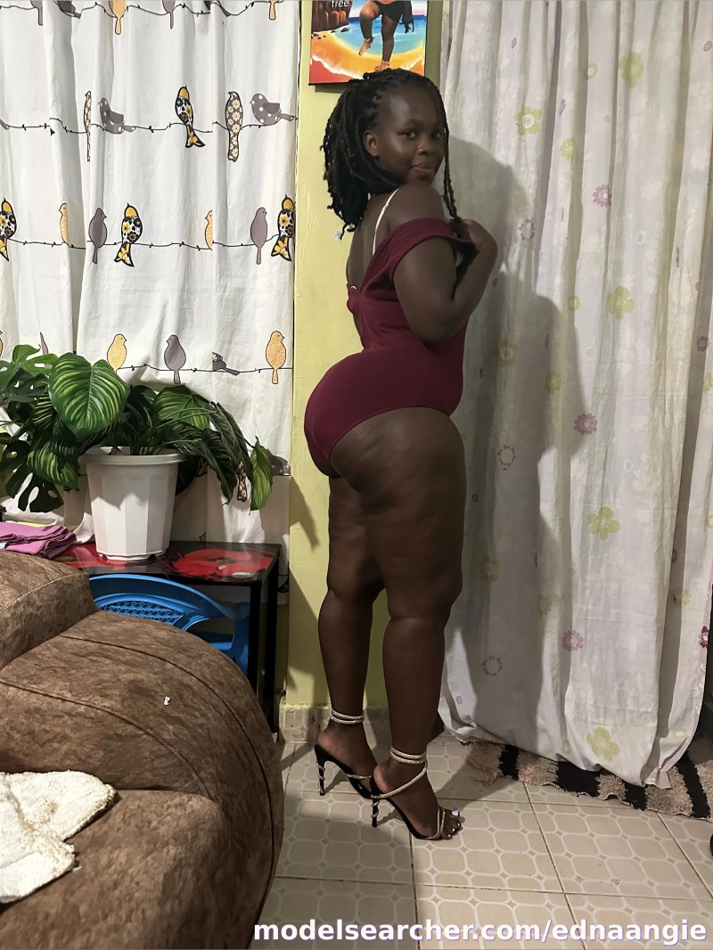 Edna Anjela Spotlight #fapsearcheri6