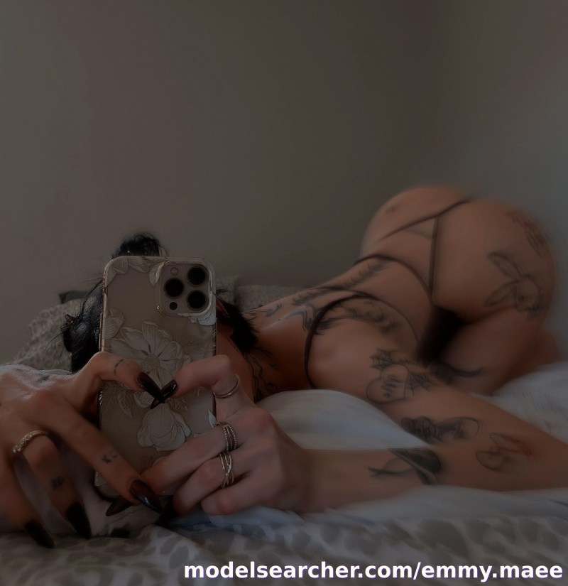 emmy.maee Spotlight #fapsearcheri4