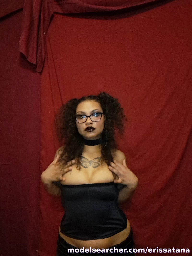 Dahlia Jade 🌸🧚🏽‍♀️🦋 Spotlight #fapsearcheri1