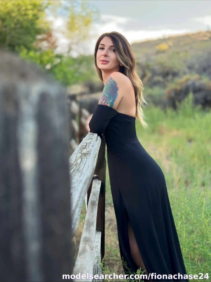 fionaluxe Spotlight #fapsearcheri5