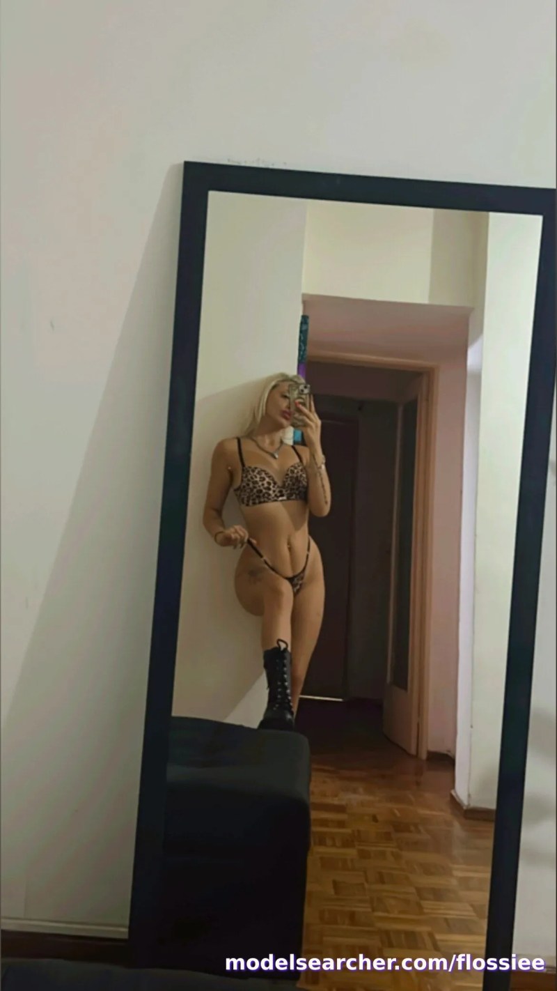 𝐏𝐎𝐋𝐀  🌸 ARG 🇦🇷🫦 Spotlight #fapsearcheri6