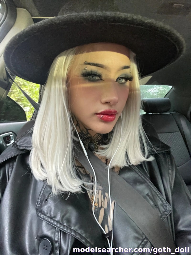 Goth Doll Spotlight #fapsearcheri4