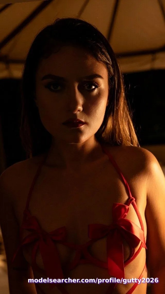 Gutty Spotlight #fapsearcheri3
