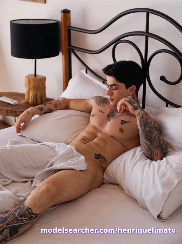 @Henriquelima Spotlight #fapsearcheri12