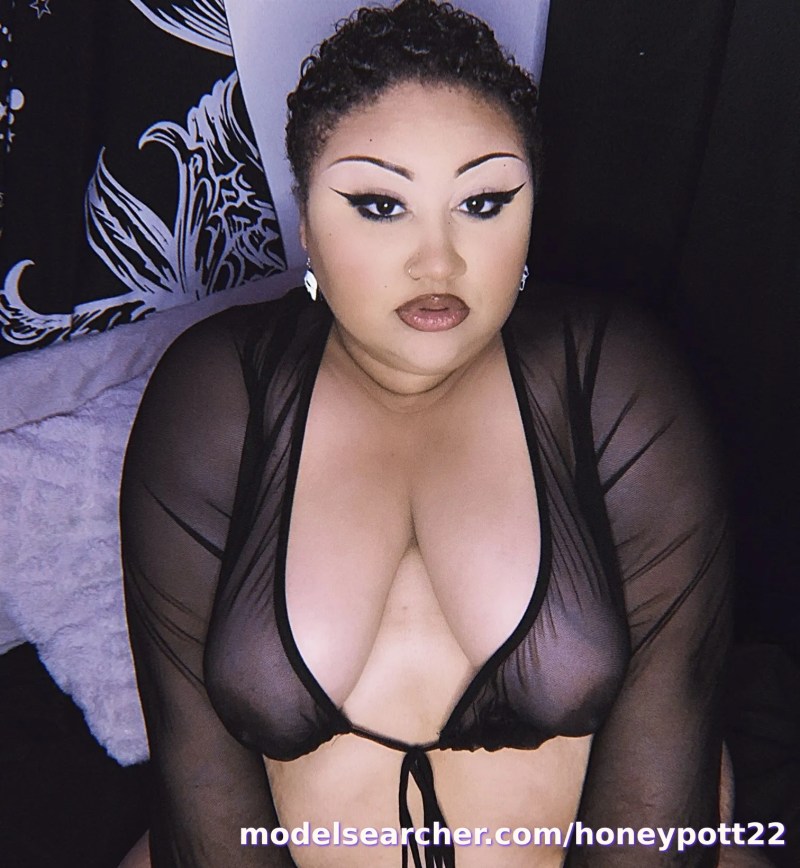 The Temptress Of Sin 🌹🐆 Spotlight #fapsearcheri2