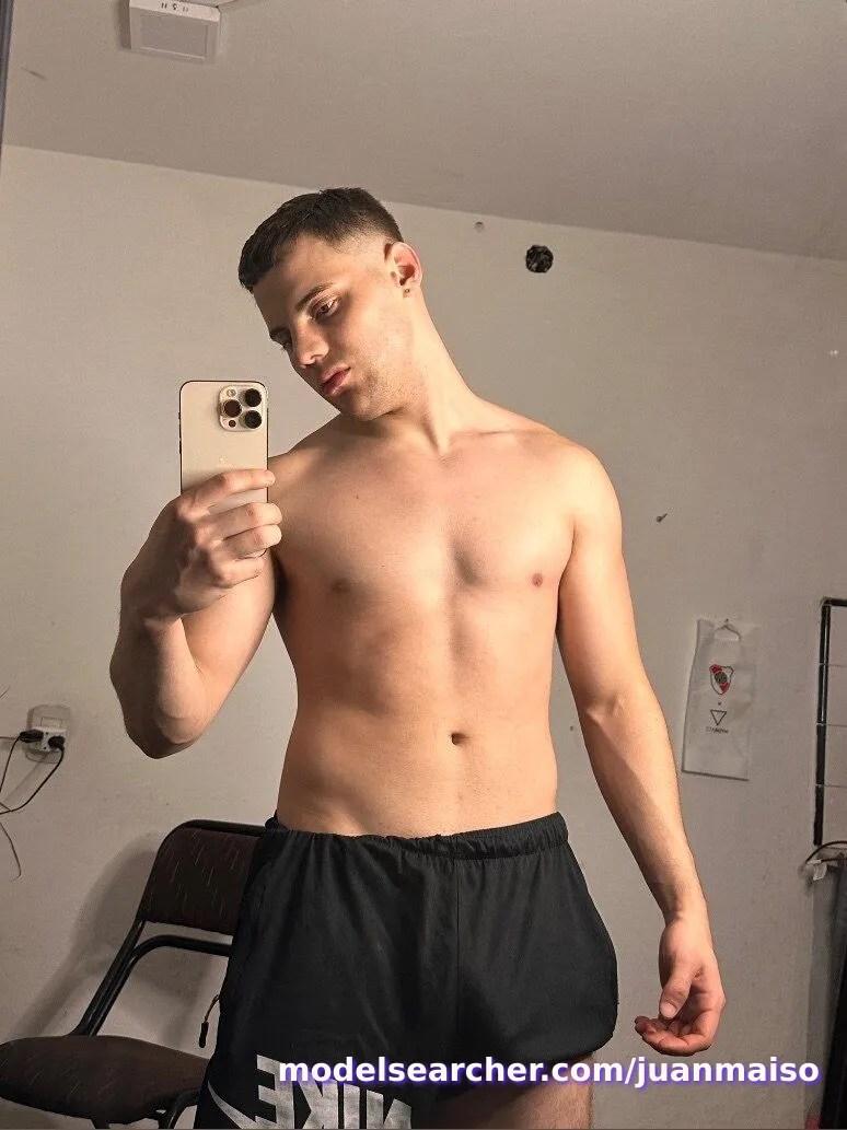 juanmaiso Spotlight #fapsearcheri3