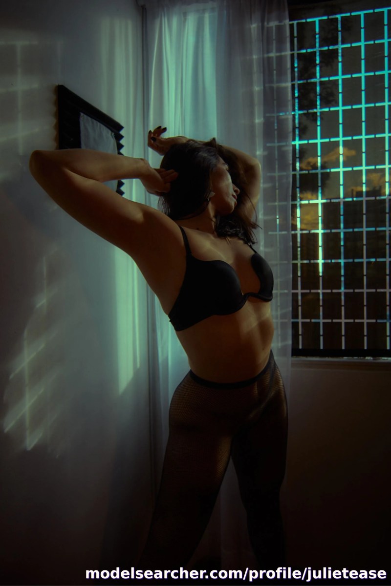 Julitease Spotlight #fapsearcheri3