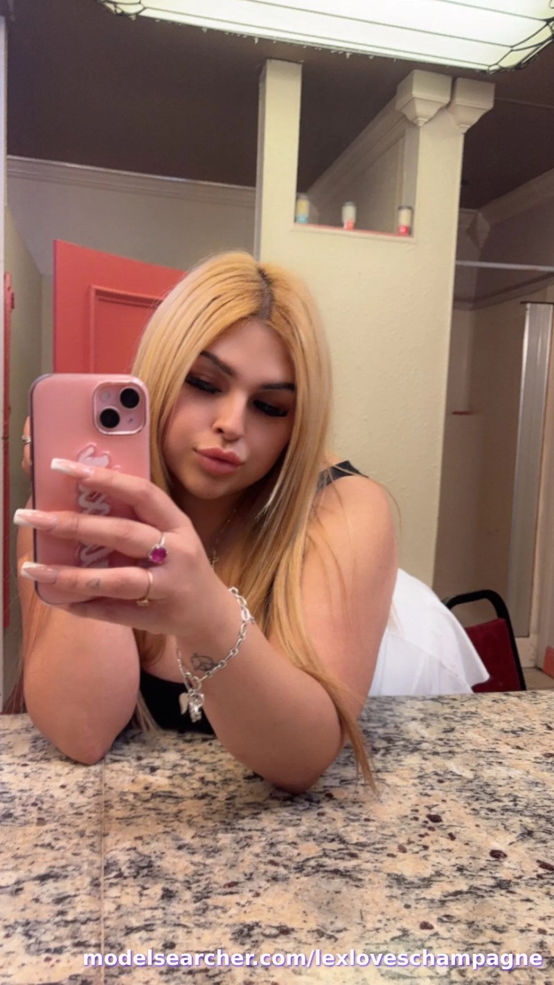 champagne lex Spotlight #fapsearcheri5