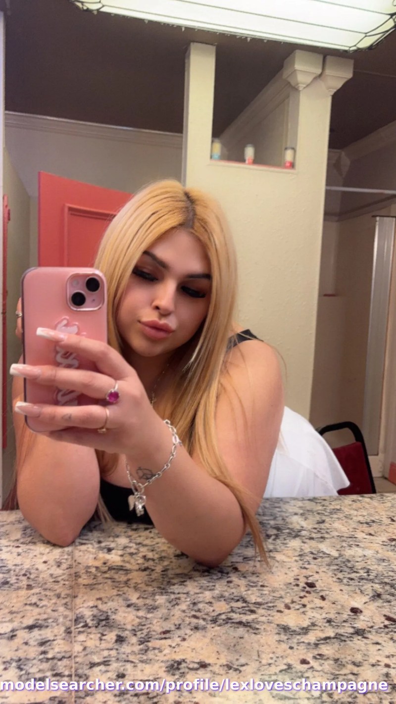 champagne lex Spotlight #fapsearcheri3