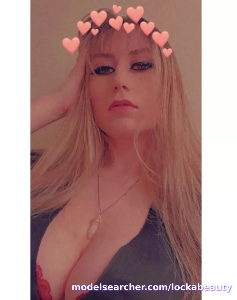 Locka ᯓ★ Bunny Spotlight #fapsearcheri4