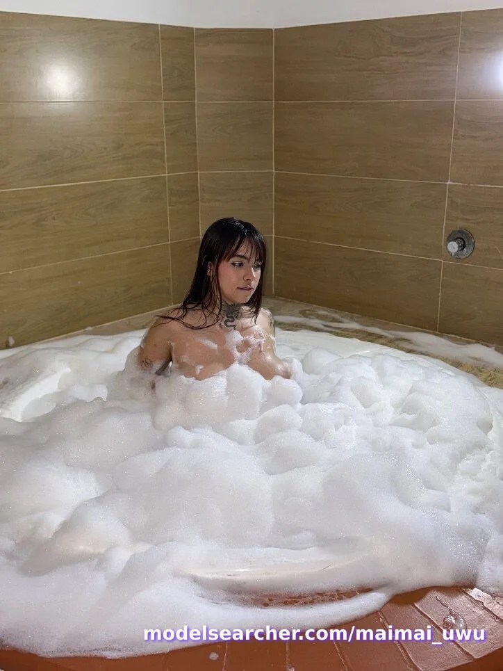 Mai Chan Spotlight #fapsearcheri3