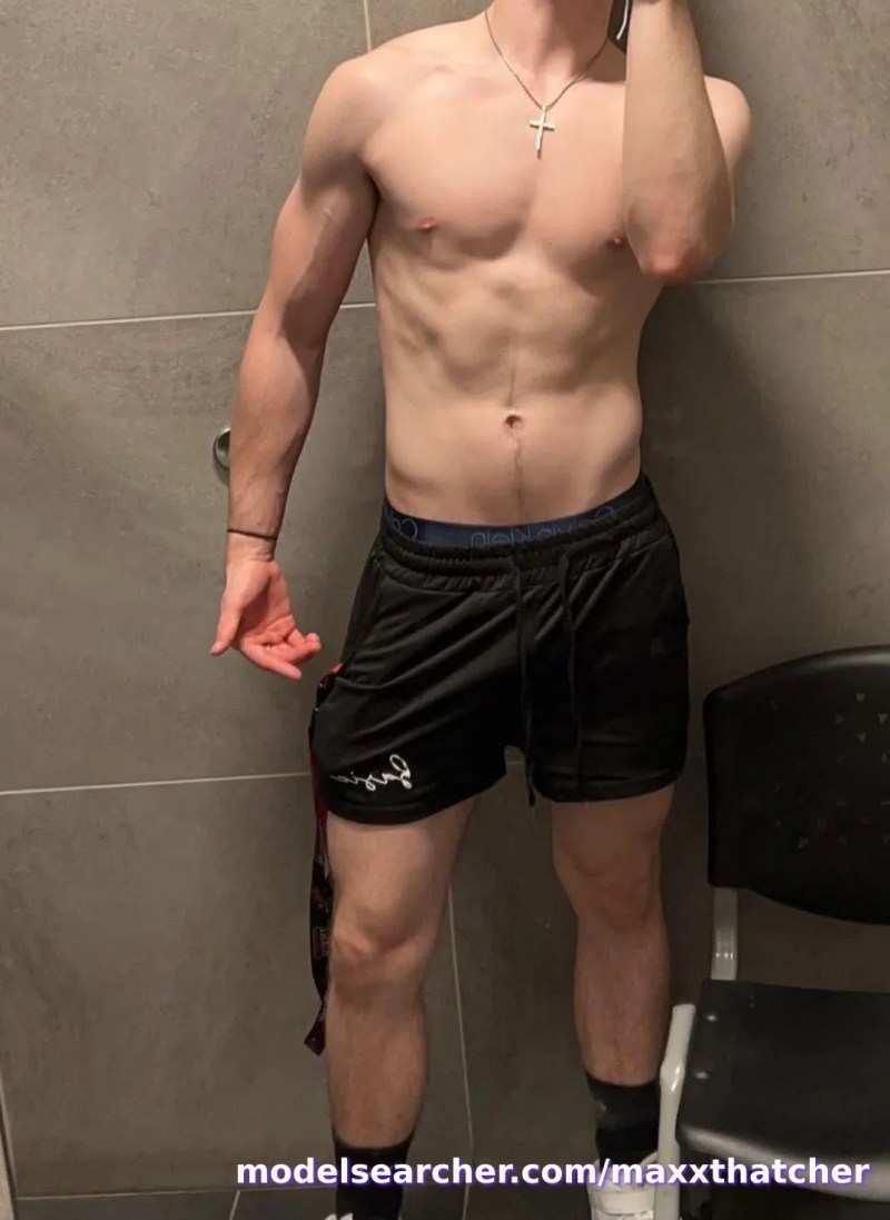 MAX Spotlight #fapsearcheri1