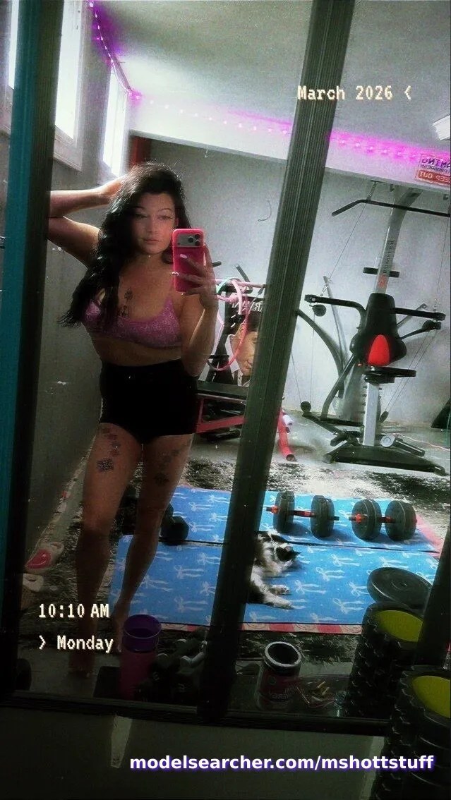 Hottstuff💋 Spotlight #fapsearcheri4