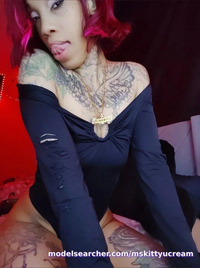 Yonaughtymil Spotlight #fapsearcheri1