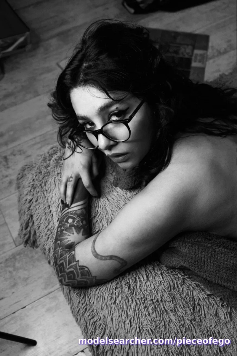 ༒༻𝒄𝒊𝒆𝒍𝒐༺༒︎ Spotlight #fapsearcheri5