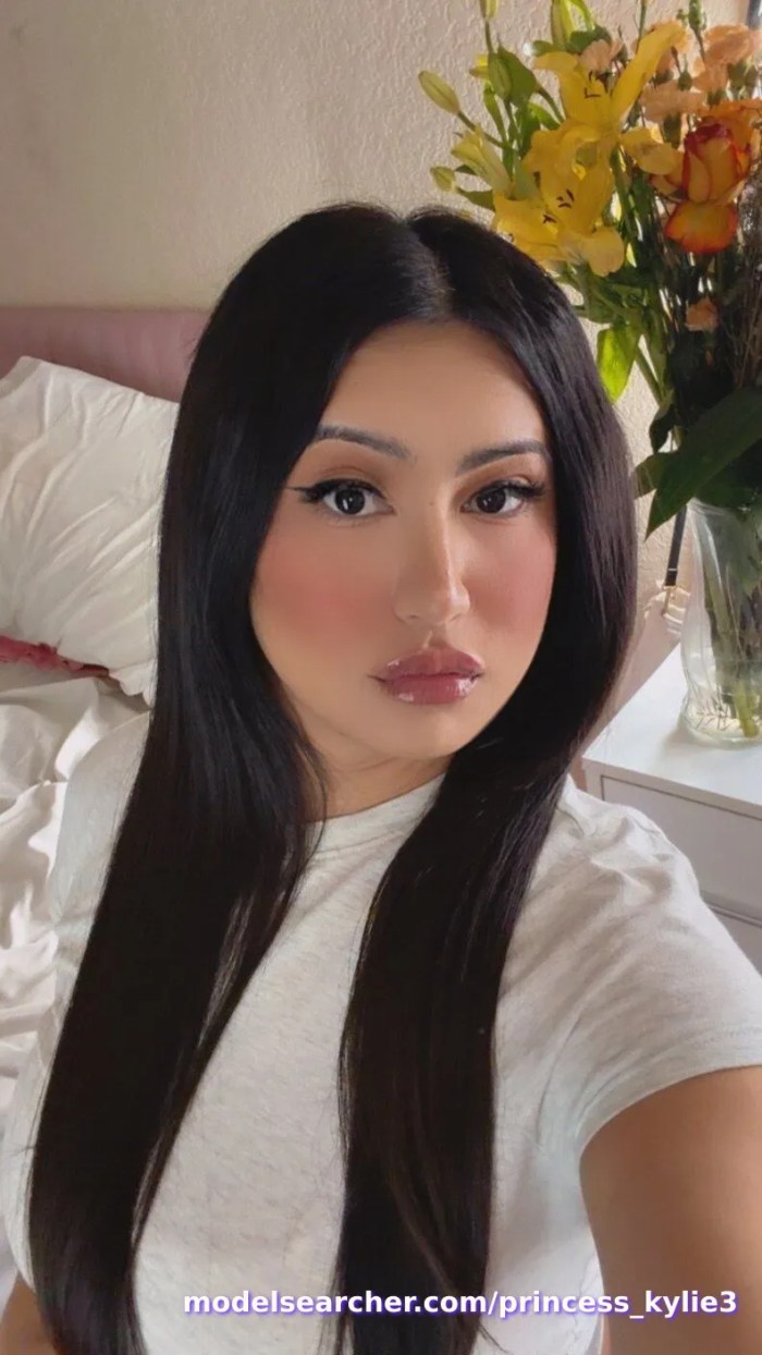 princess_kylie3