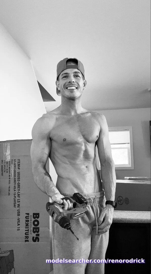 Reno Rodrick Spotlight #fapsearcheri4