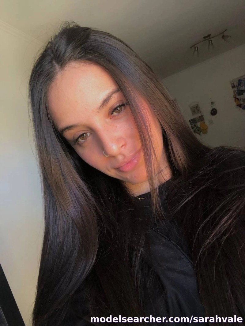 sarahvale Spotlight #fapsearcheri7