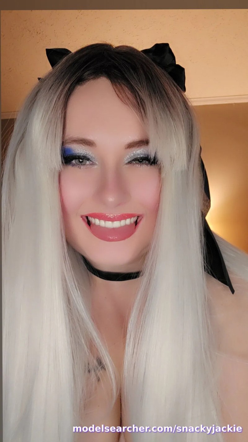 SnackyJackie Spotlight #fapsearcheri8