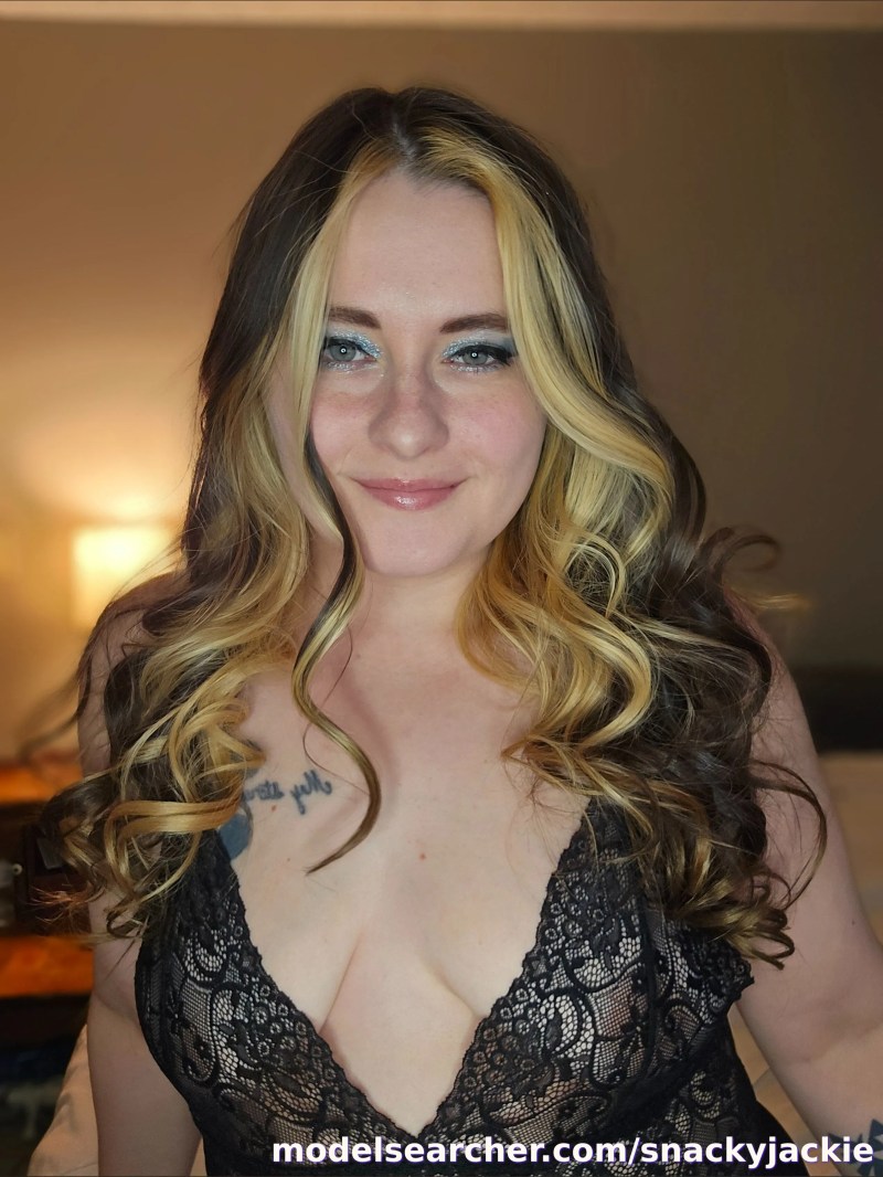 SnackyJackie Spotlight #fapsearcheri7