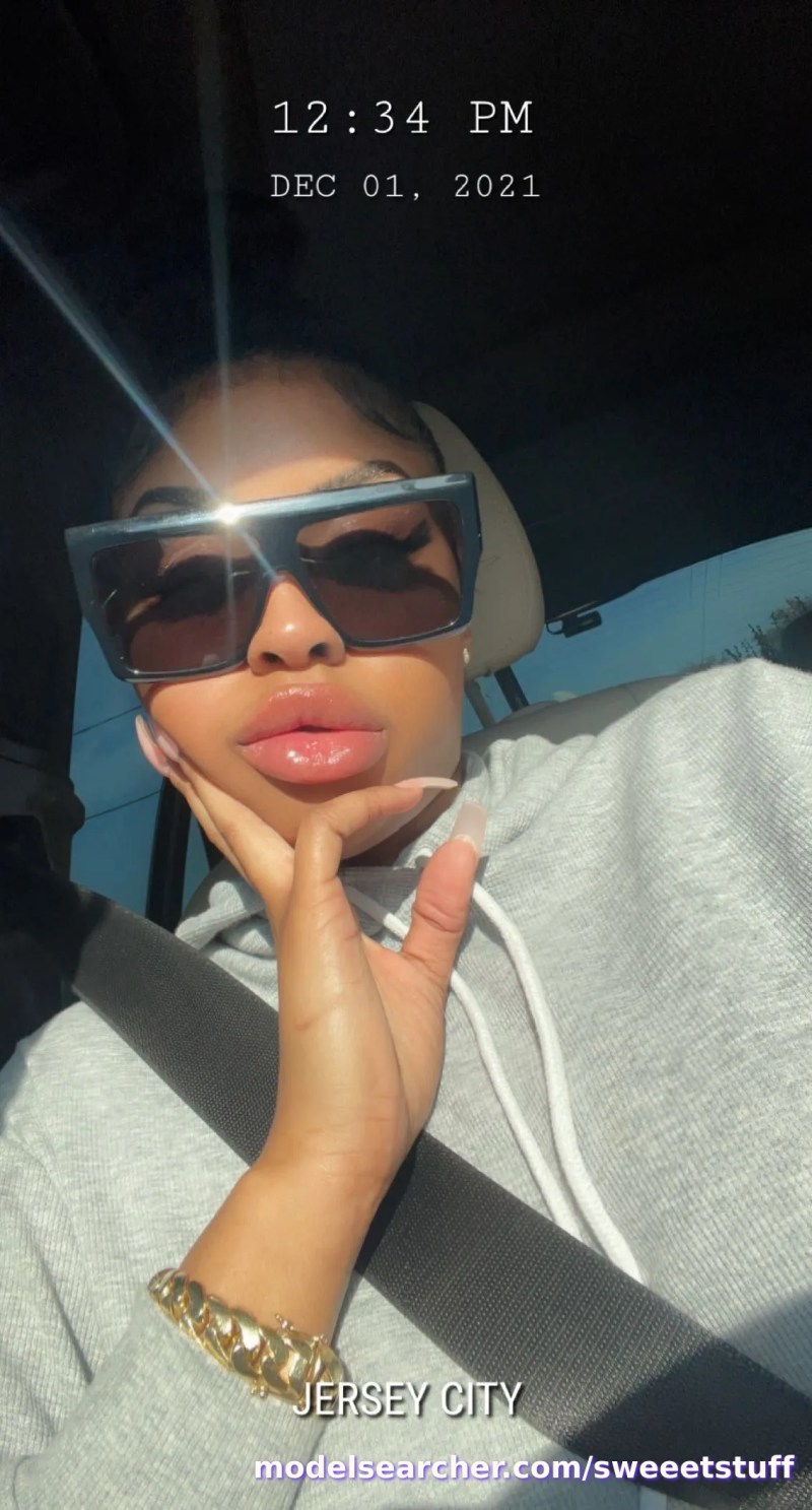 sweetstufff Spotlight #fapsearcheri1