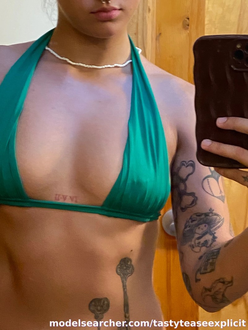 tastyteasee Spotlight #fapsearcheri2