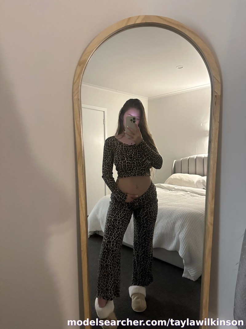 Tayla Spotlight #fapsearcheri2