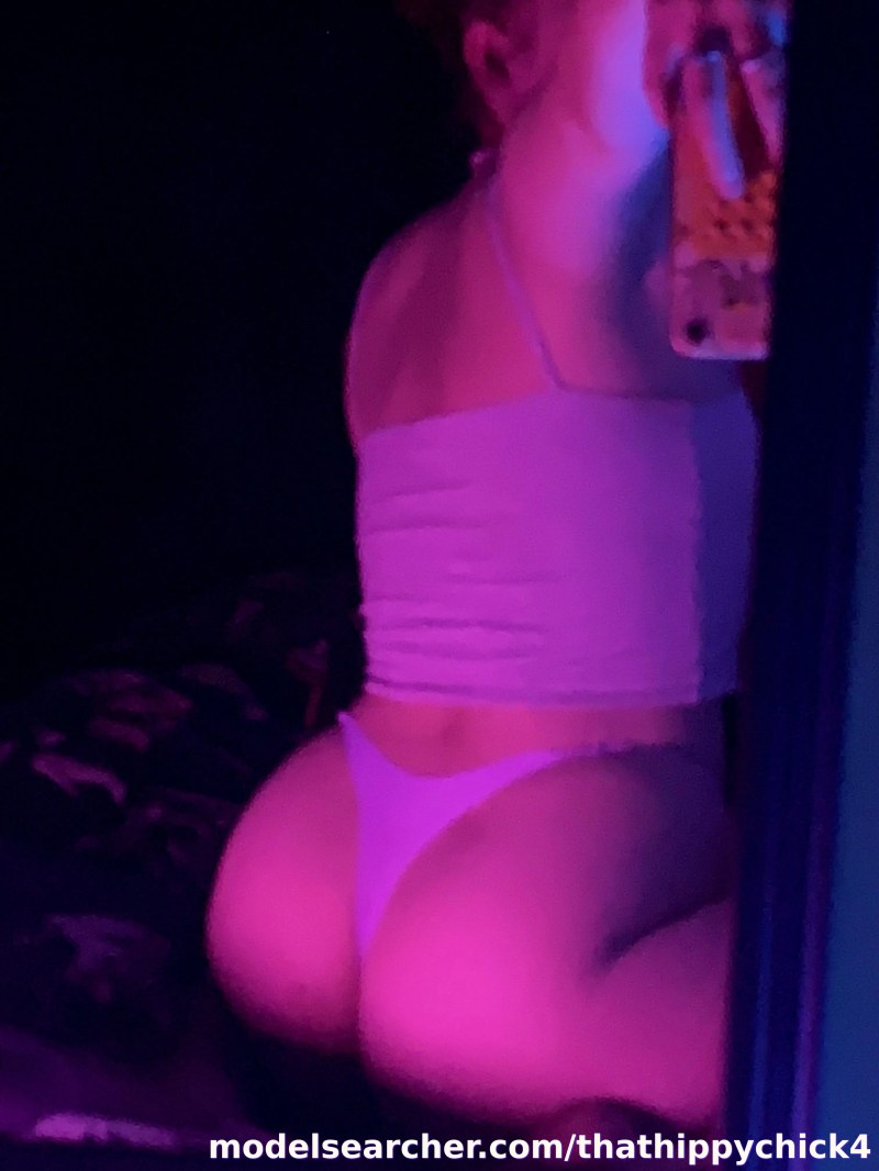 thathippychick4 Spotlight #fapsearcheri12