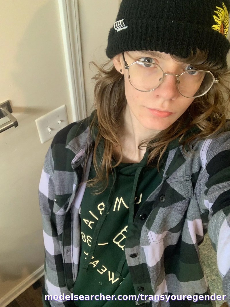 transyouregender Spotlight #fapsearcheri3