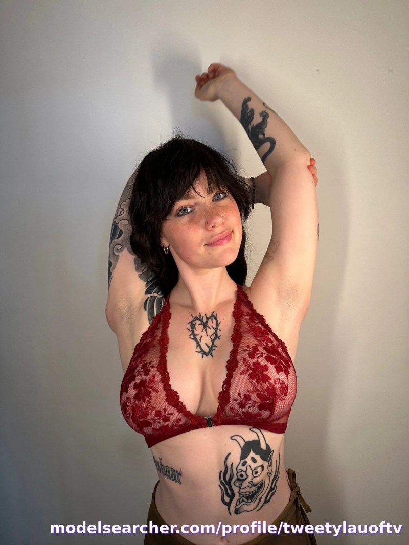 Laura Spotlight #fapsearcheri2