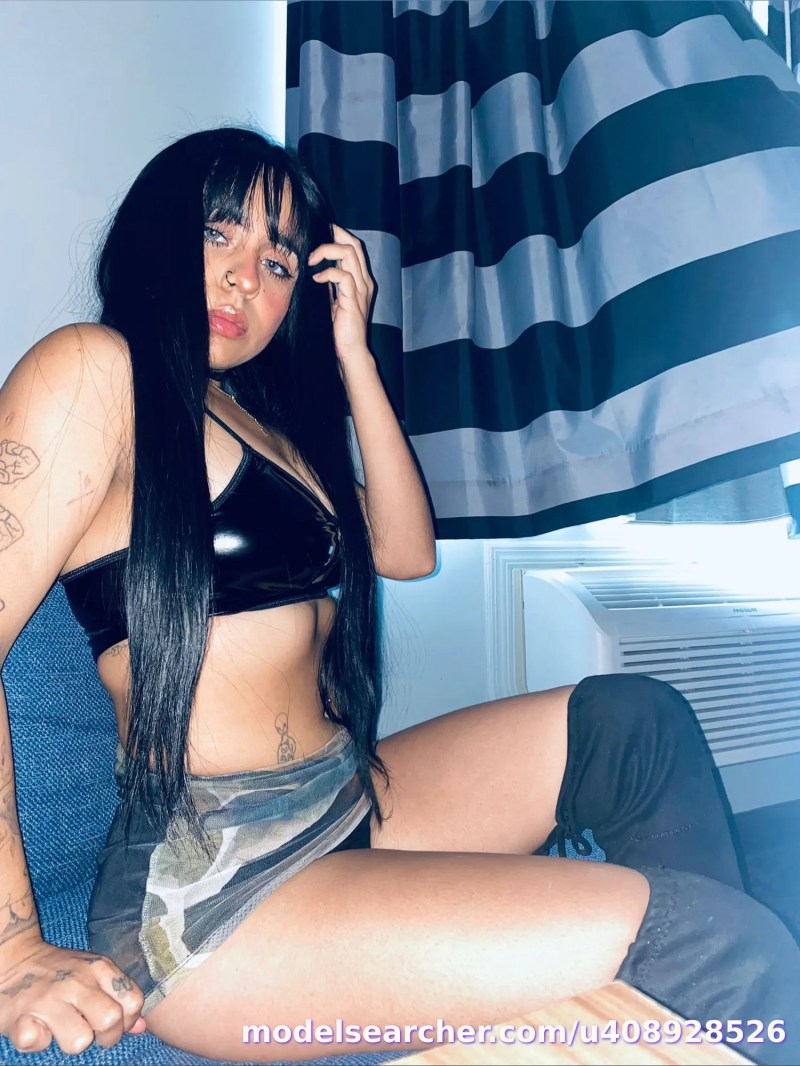 Jaky23 Spotlight #fapsearcheri1