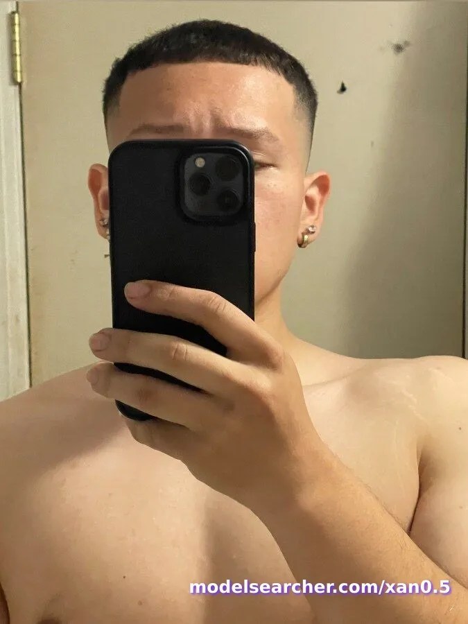 TheRealXan0.5 Spotlight #fapsearcheri1