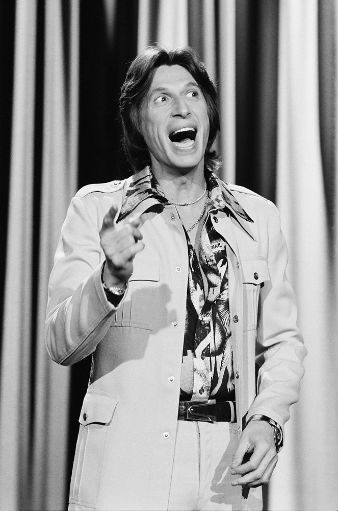 David Brenner Tv Time - Premium Nature Wallpaper Gallery - HD