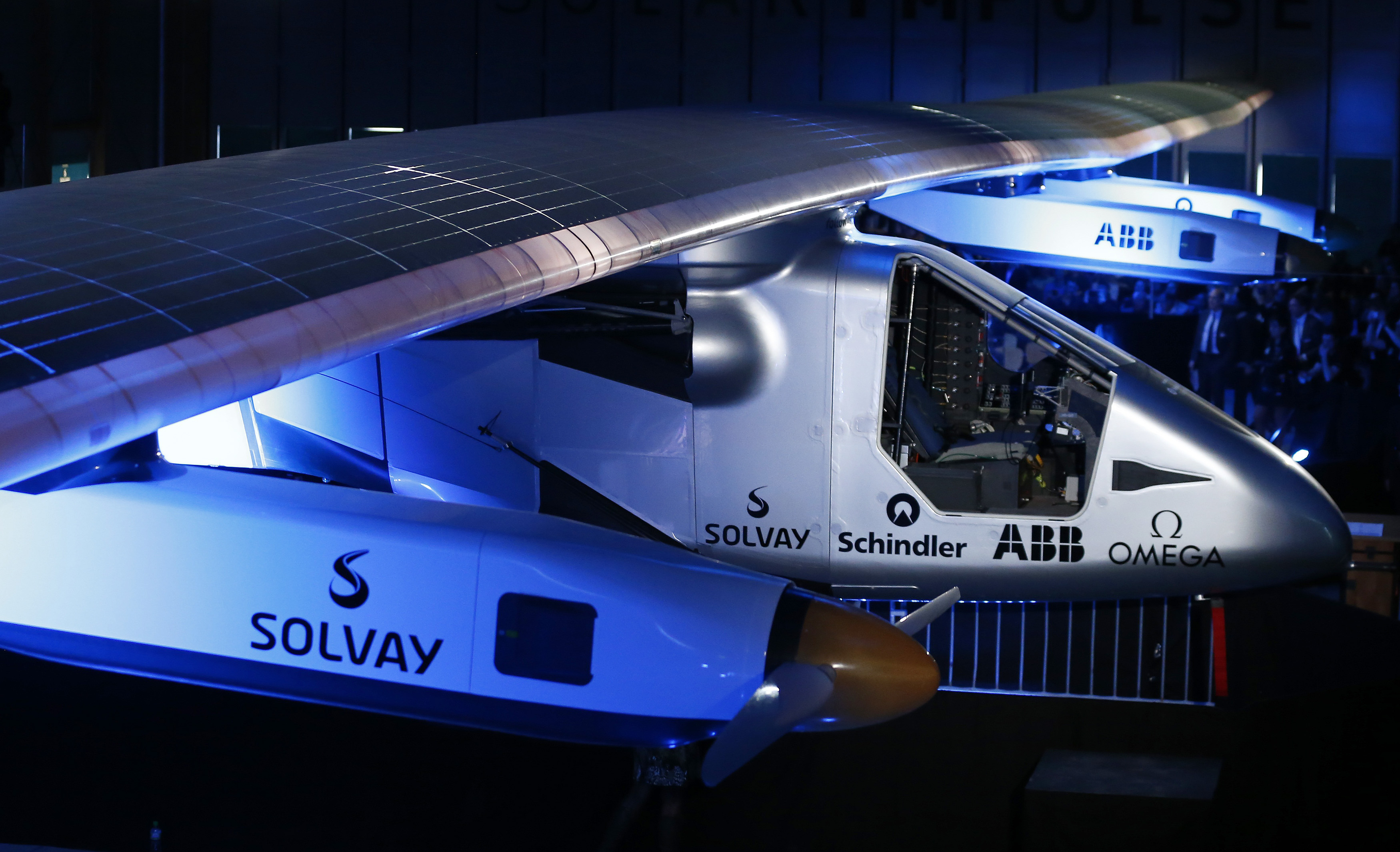 Wallpapers For Theme Solar Impulse 2 - Amazing Retina Colorful Designs | Free Download