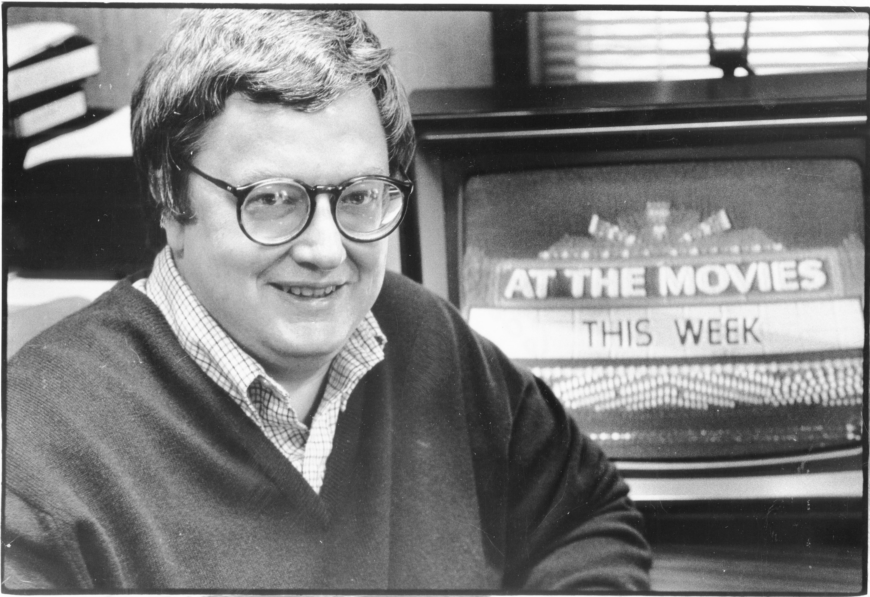 Roger Ebert Interview In Esquire - Mountain Pattern Collection - Desktop Quality