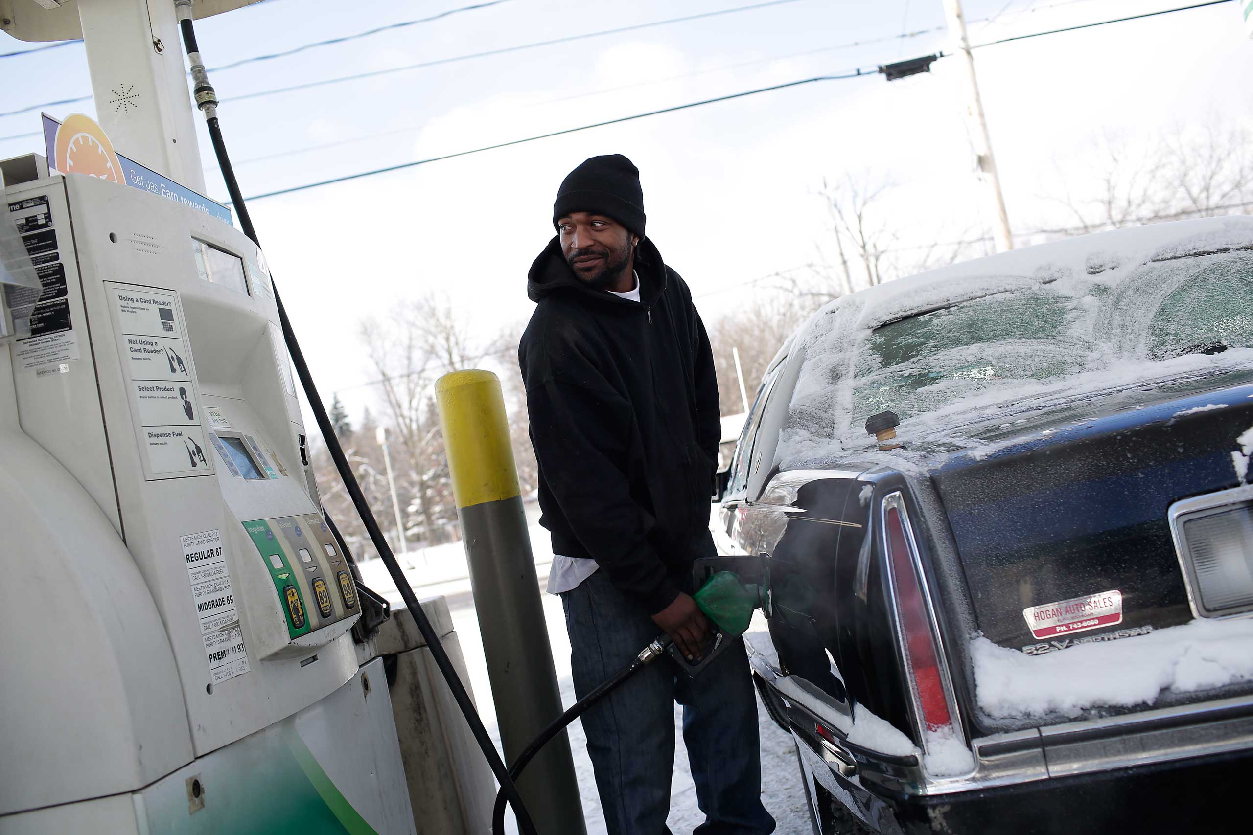 U S Gas Prices Hit Lowest Level Since 2009 Time