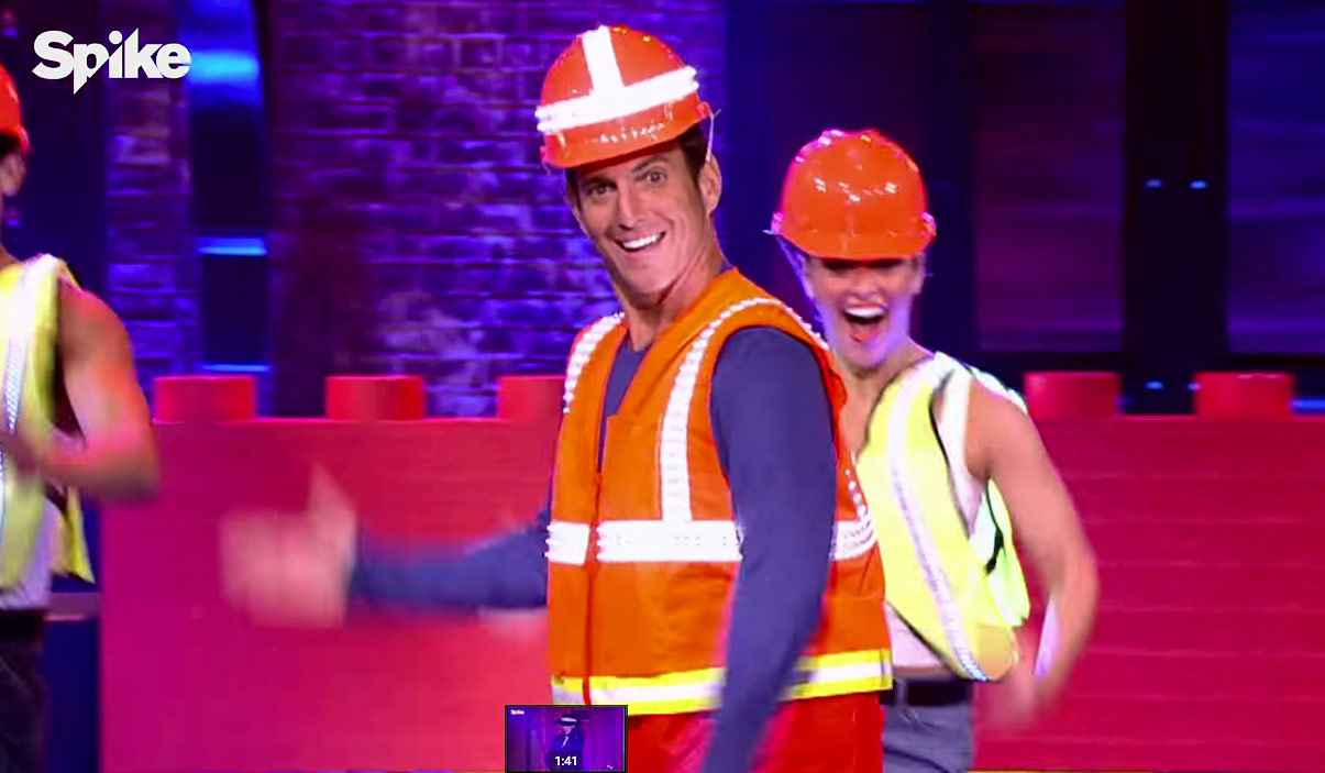 Greg miller and elliott morgan get you psyched for the sync! Lip Sync Battle Will Arnett Vs Alison Brie Time