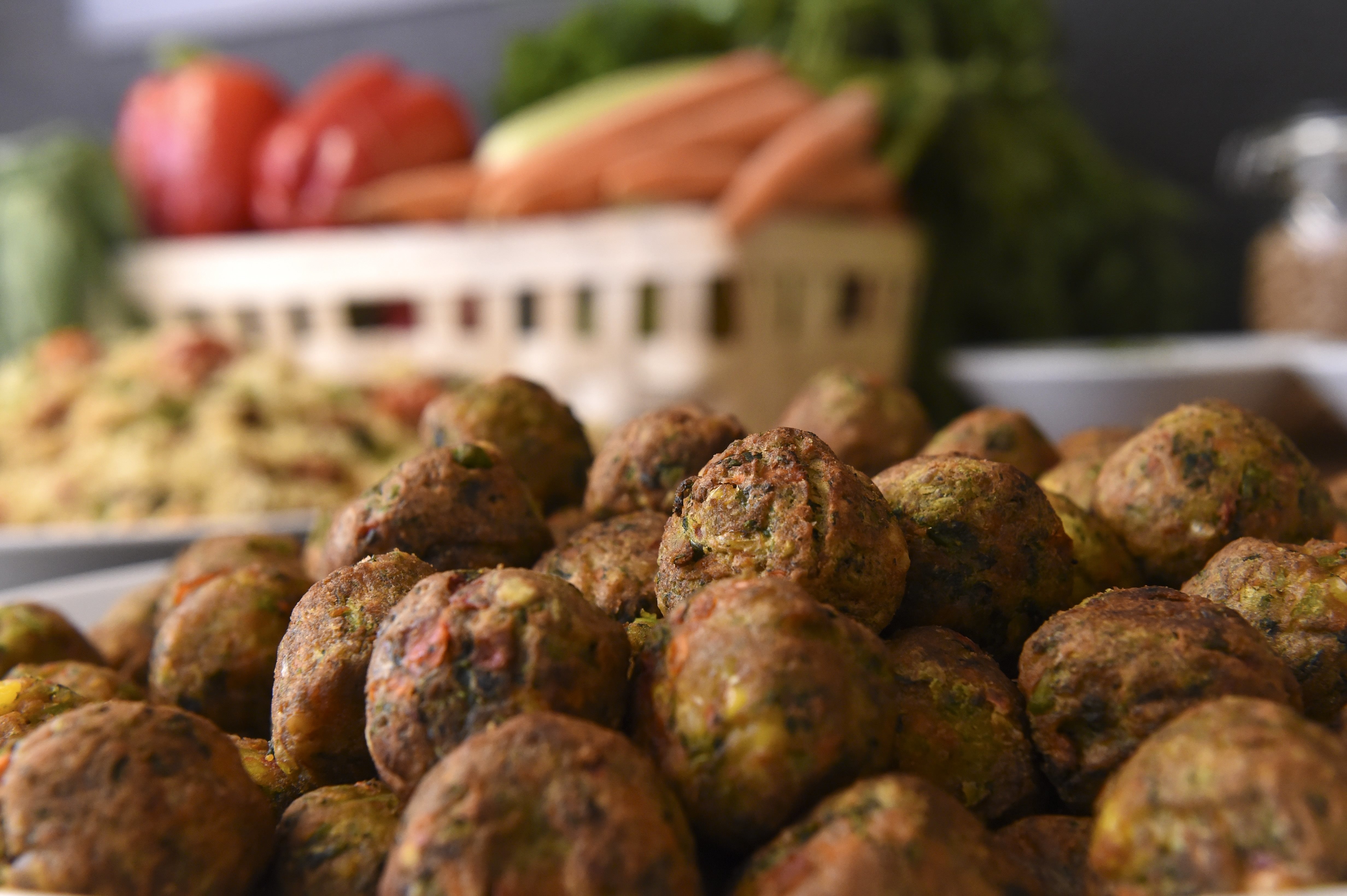 23 Crazy Cheap Eats In Singapore For 1 And Less