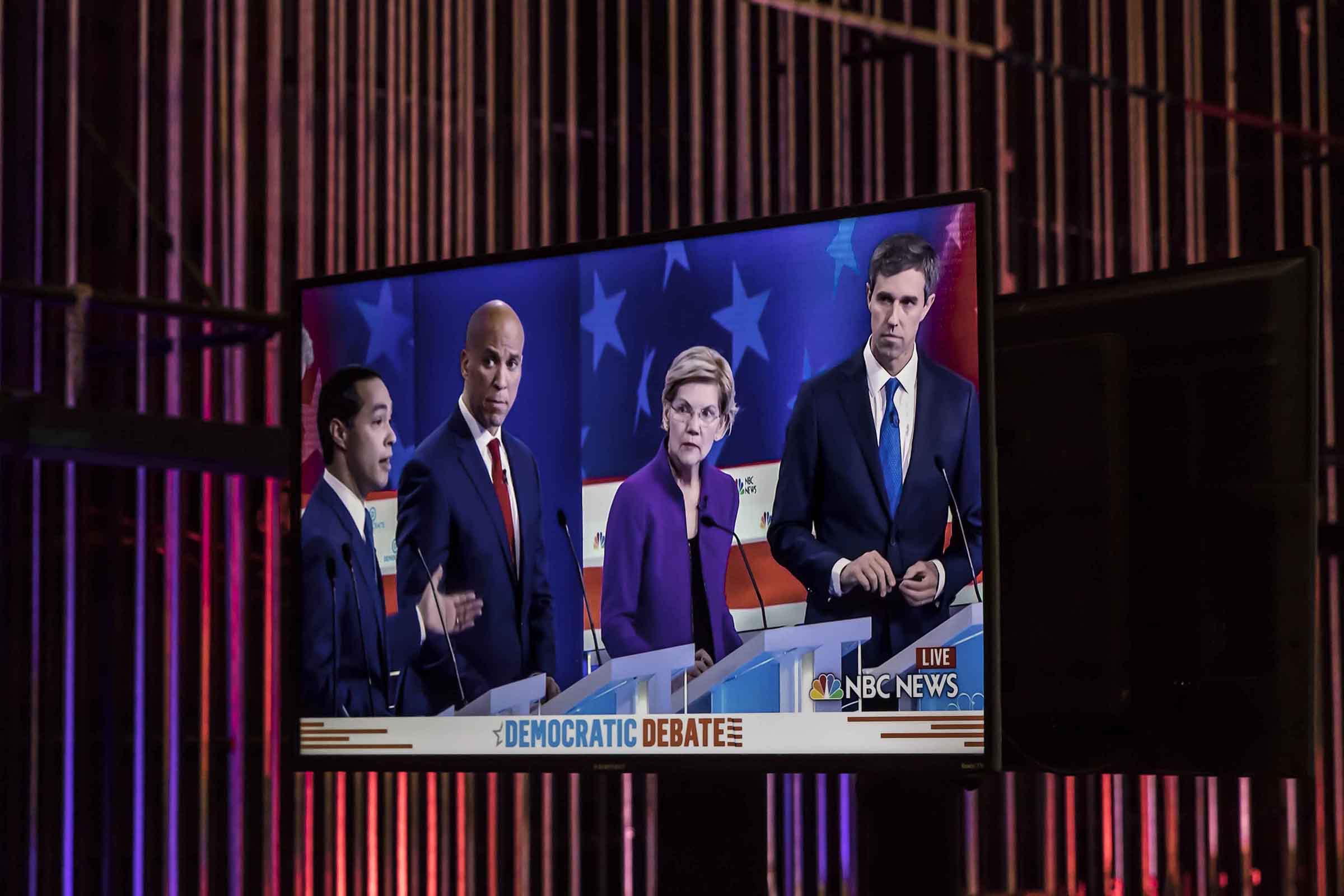 The 2020 Democratic Debate Night One Wnky News 40 Television - Nature Images - Beautiful Mobile Collection