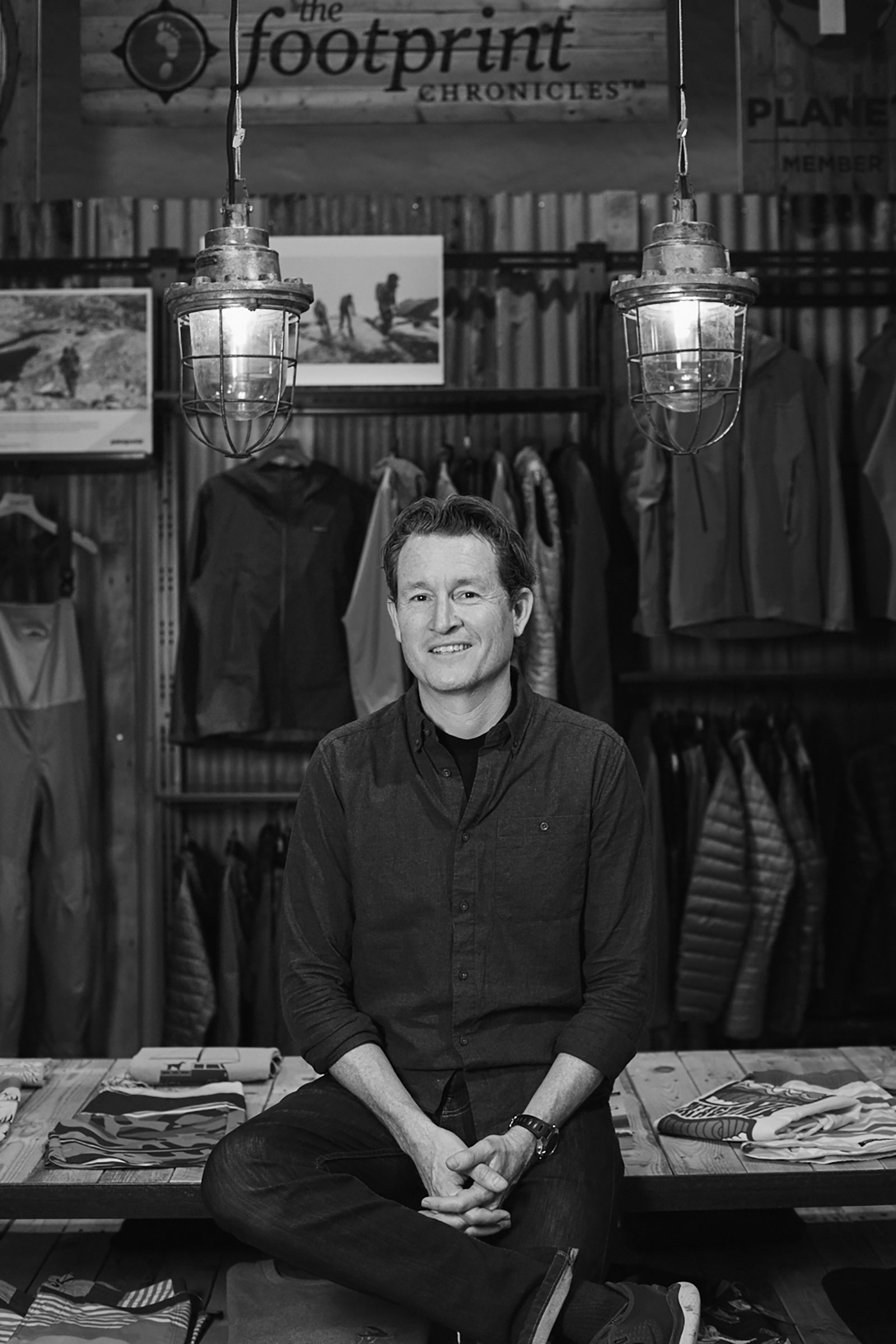 Ryan Gellert Yourstory - Space Picture Collection - Full HD Quality