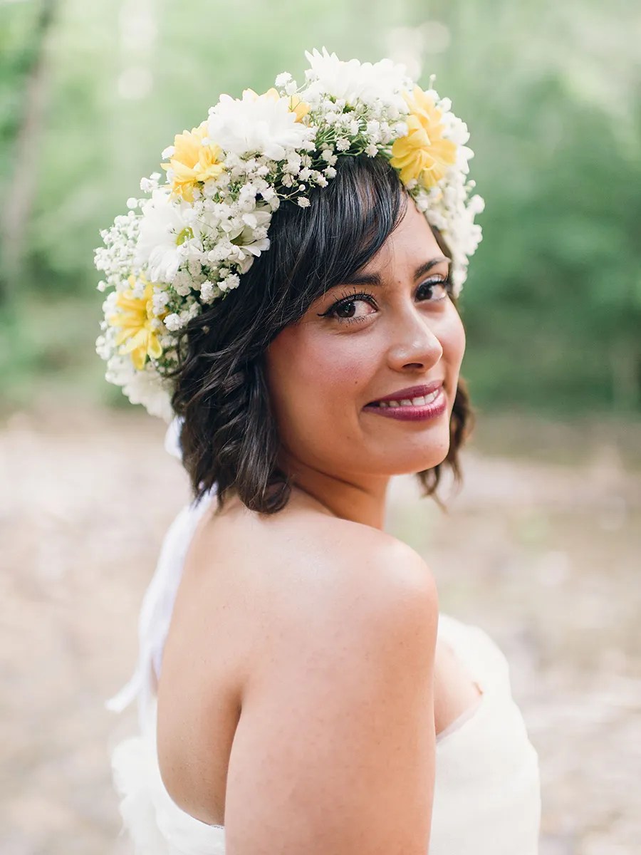 To add an extra special touch to your wedding hairstyle, find some hair accessories. 31 Stunning Wedding Hairstyles for Short Hair