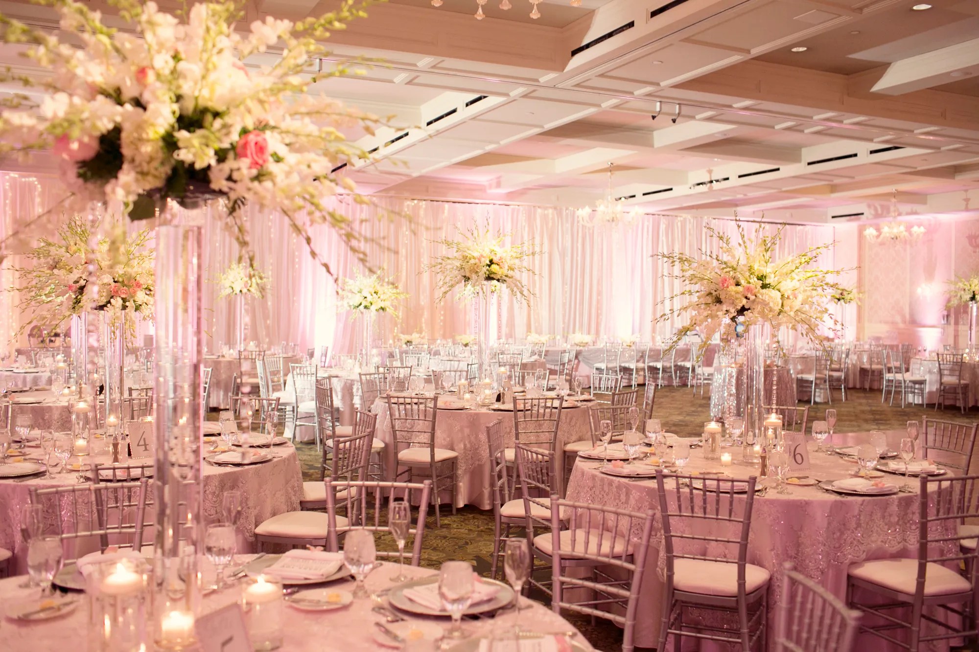 40+ Beautiful Wedding Showers Themes / Balloon Decorations For Wedding and Bridal Showers / Many people spend a lot of money on their wedding.