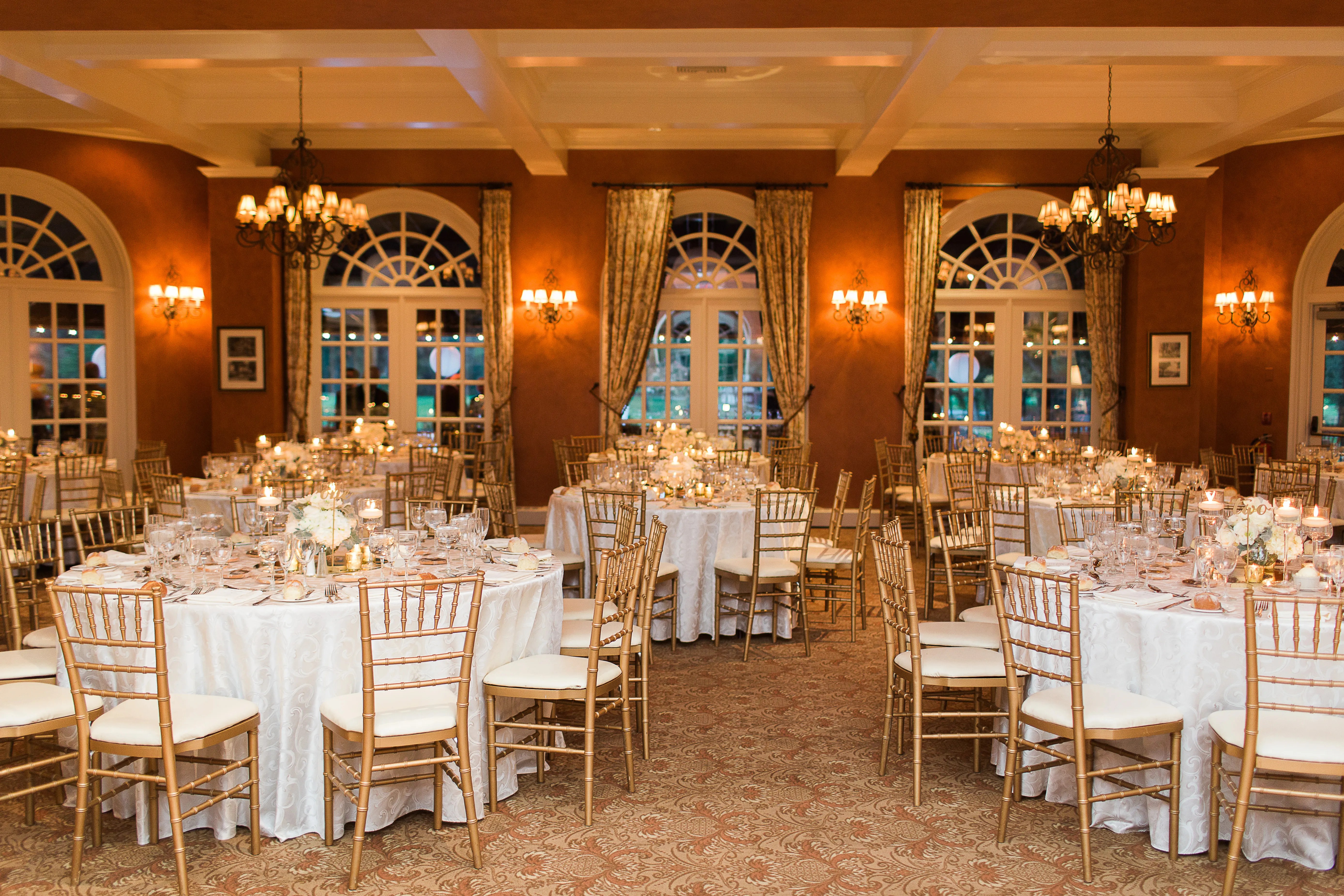 50+ Lovely Wedding Venue Austin Tx / The French Farmhouse Venue and Inn | Reception Venues / Vista west ranch is a unique blend of rustic bohemian chic with weathered wood, aged tin, + willow .
