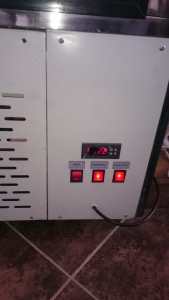 Cake display chiller