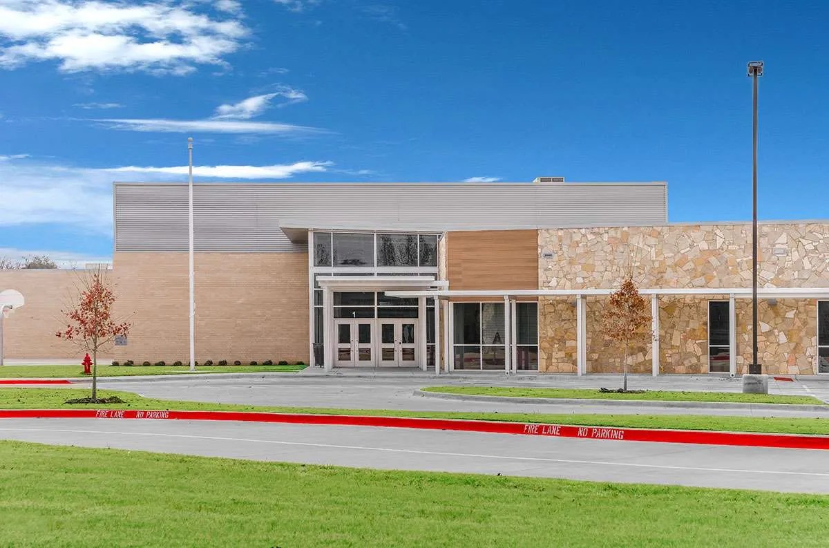 Apogee AFS Tubelite Azle Elementary School