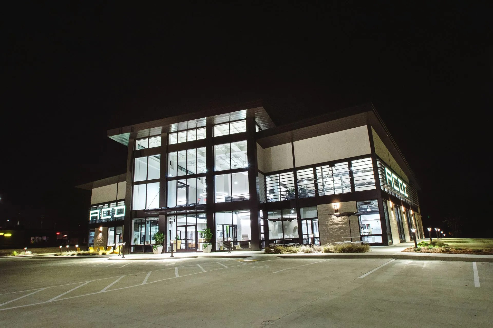 Apogee AFS Tubelite Access Control Devices Inc. (ACDI)