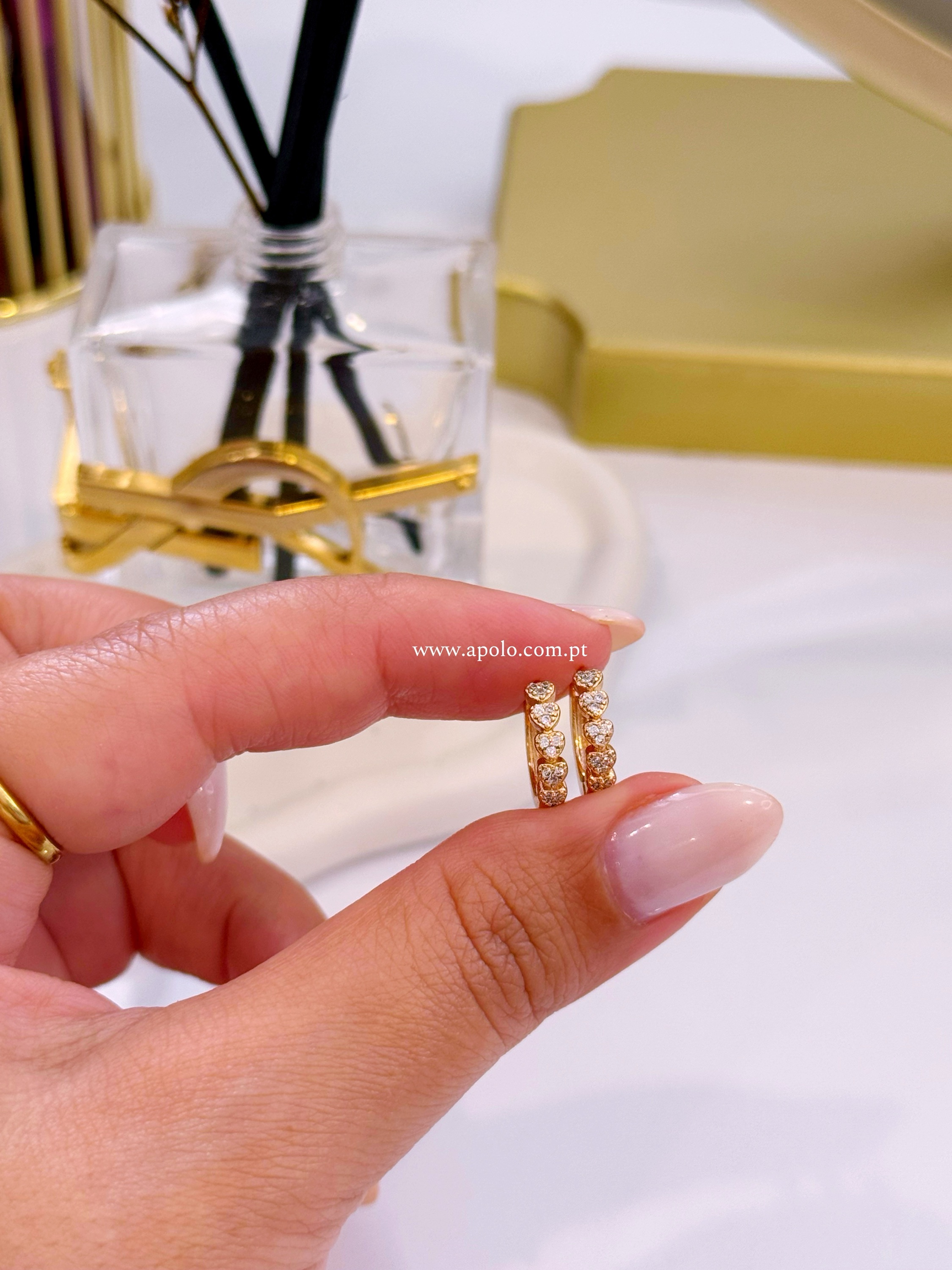 Argolinhas de mini corações preenchidos com brilhantes | Rose Gold